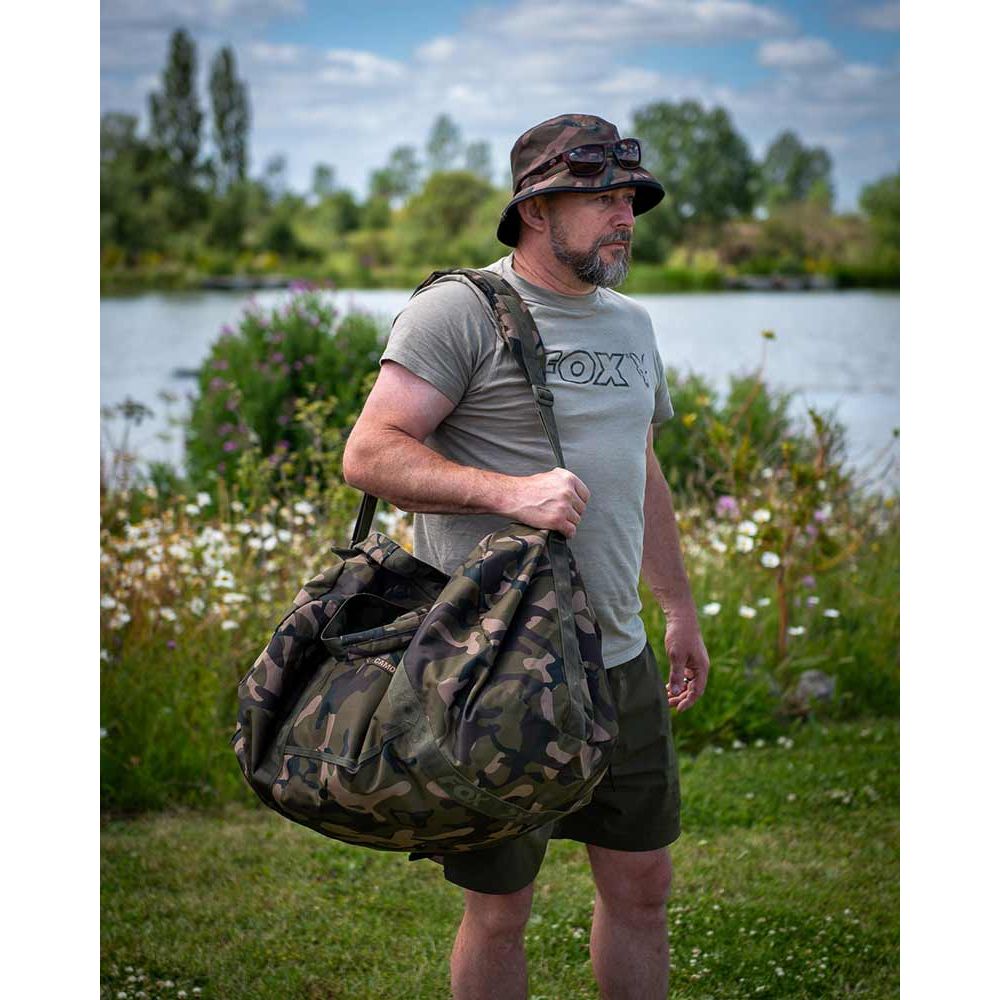 FOX :: BAGAJERIE FOX :: Geanta de Umar Fox Camolite Kit Bag, 62x40cm